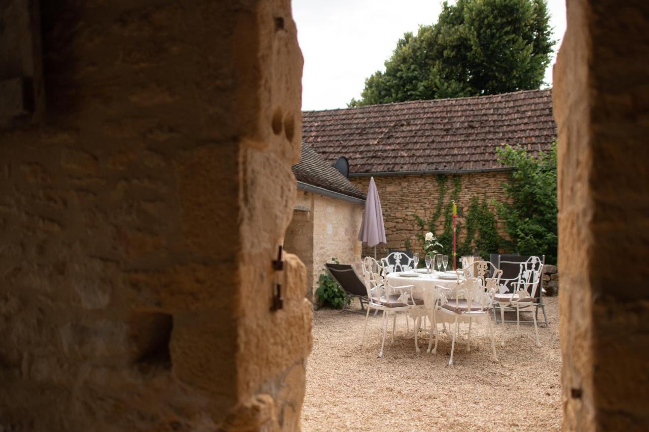 Le Manoir De Carlucet Gite Saint-Crepin-et-Carlucet Exterior photo