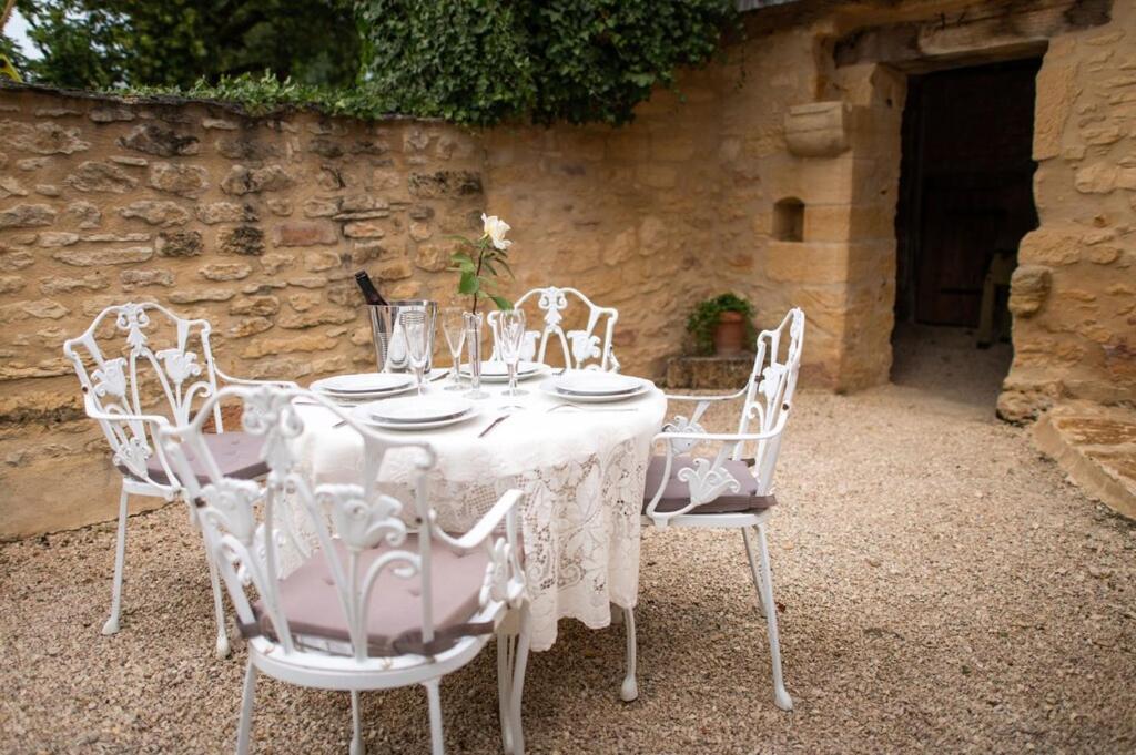 Le Manoir De Carlucet Gite Saint-Crepin-et-Carlucet Exterior photo